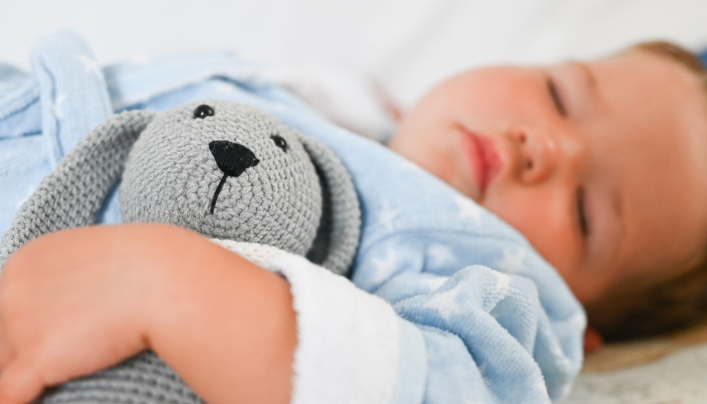 Shopping Guide: Safe Soft Toys And Comforters For Baby-Hello-Charlie