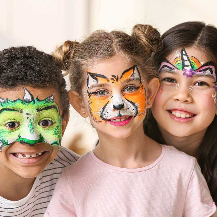 Facepainting Inspiration with No Nasties Natural Facepaints-Hello-Charlie