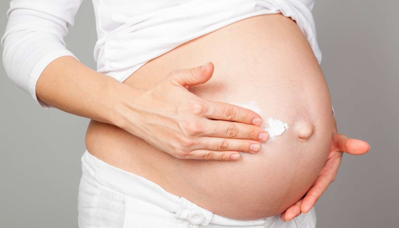 Pregnancy Skincare Issues and How to Fix them the Non Toxic Way - Hello Charlie