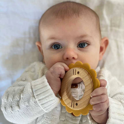 Lee the Lion Teether Wood + Silicone