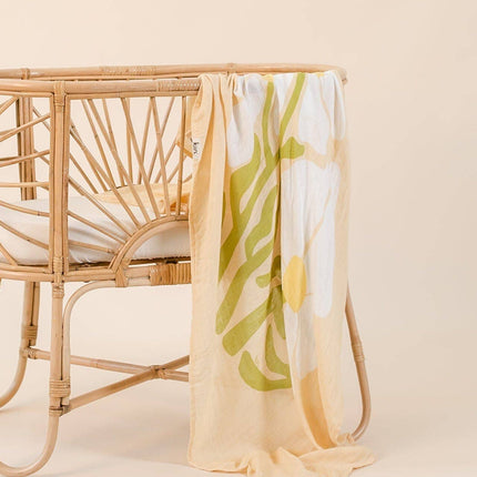 Kiin Baby Organic Muslin Swaddle - Fleur (Limited Edition): Fleur - Umber