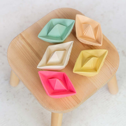 Oli & Carol Origami Boat Baby Bath Toy - Vanilla-Oli & Carol-Hello Charlie