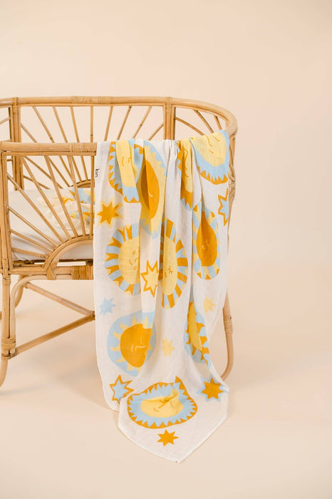 Organic Muslin Swaddle - Sunny Day (Limited Edition): Sunny Day