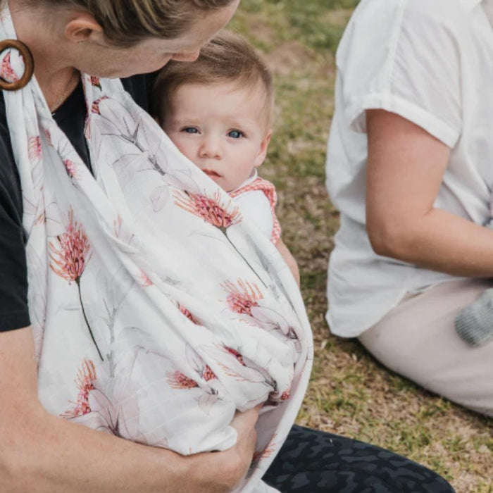 BodyICE Woman Nursing Cover & Burping Cloth Set - Hello Charlie