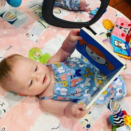 Books for Newborns - Baby Face-Mesmerised Books for Newborns-Hello Charlie