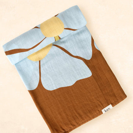 Kiin Baby Organic Muslin Swaddle - Fleur (Limited Edition): Fleur - Umber