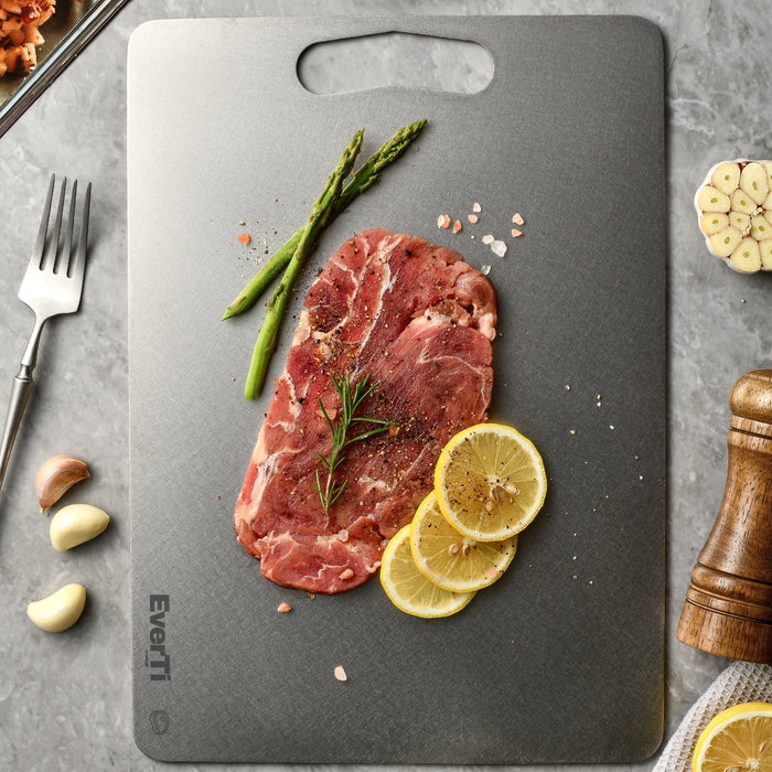 EverTI  Pure Titanium Cutting Board