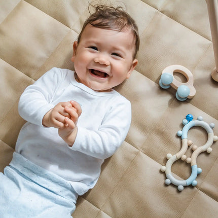 Hess Spielzeug Motorik Eight Baby Rattle - Blue-Hess Spielzeug-Hello Charlie