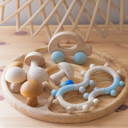 Hess Spielzeug Motorik Eight Baby Rattle - Blue-Hess Spielzeug-Hello Charlie