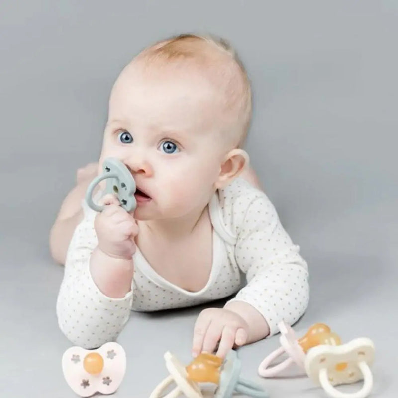 Hevea Natural Rubber Pacifier -Baby Blue-Single-Pack-Hevea-Orthodontic 0-3 months-Hello Charlie