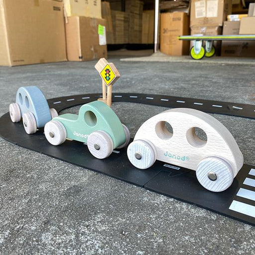 Janod Cocoon Vehicles - Assorted - Hello Charlie