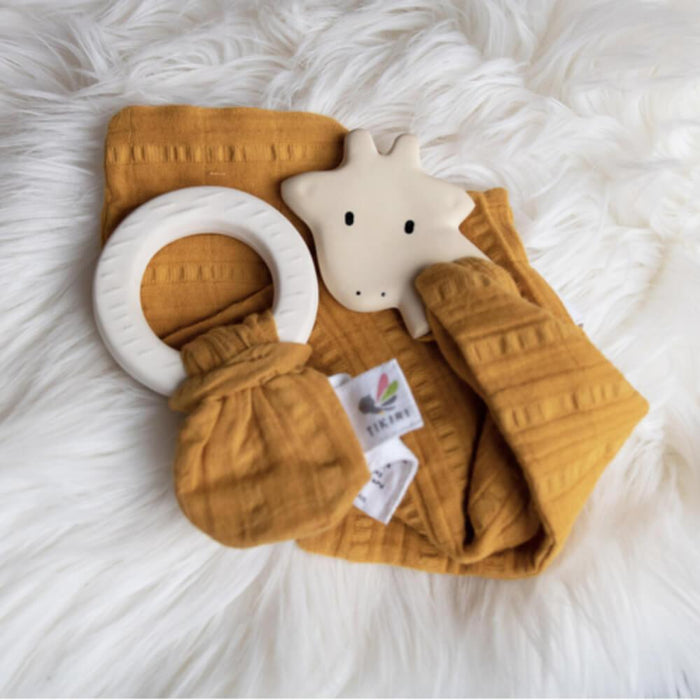 Tikiri Giraffe Rubber Teether & Muslin Comforter - Mustard - Hello Charlie