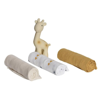 Tikiri Giraffe Teether & Organic Muslin Wraps - Baby Gift Set-Tikiri-Hello Charlie