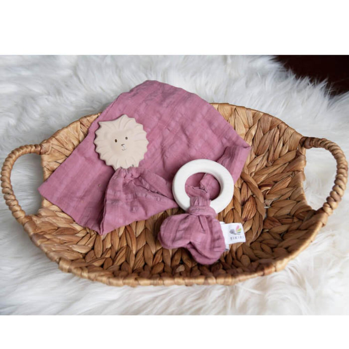 Tikiri Natural Rubber Teether with Muslin - Dusty Pink - Hello Charlie