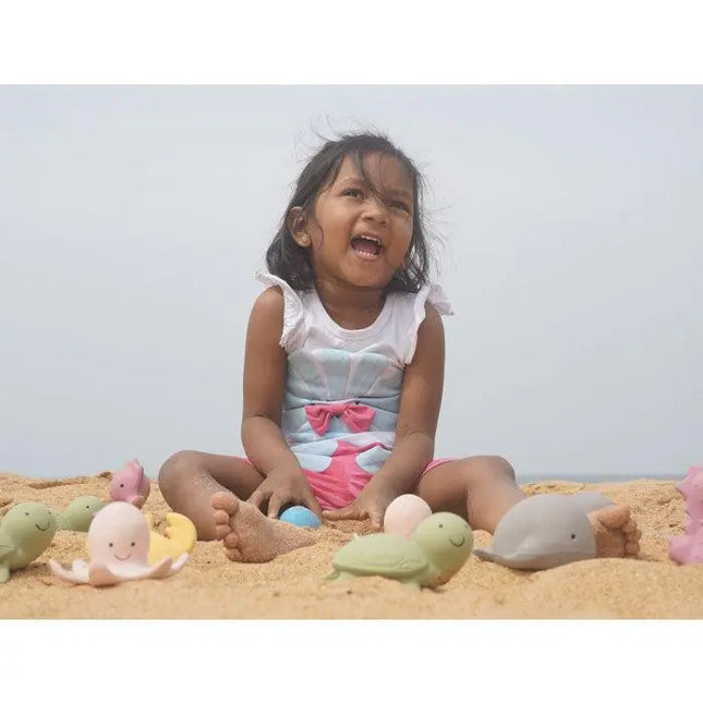 Tikiri Ocean Buddies - Whale-Tikiri-Hello Charlie