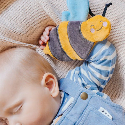Tikiri Organic Sensory Scrunchie Toy - Bee-Tikiri-Hello Charlie
