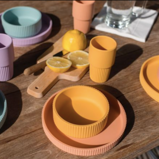 We Might Be Tiny Picnies Outdoor Silicone Cups – Sunshine-Hello-Charlie